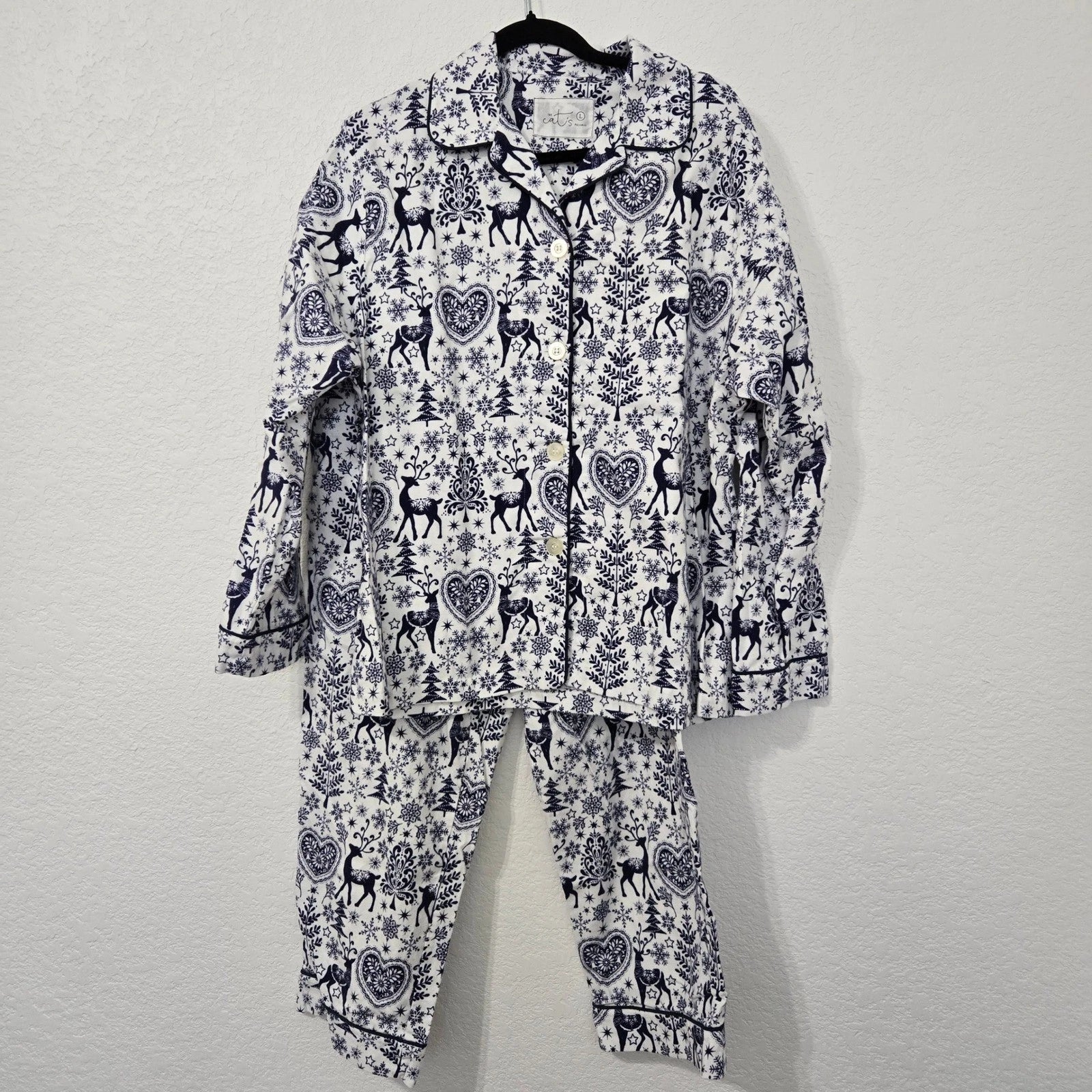 The Cats Pajamas Reindeer PJ Set Womens White Blue Holiday Christmas Loungewear