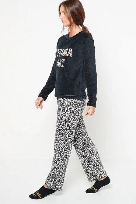 Ladies Womens SUPERSOFT FLEECE Pyjamas and Matching Socks Cosy PJ SET UK 8-26