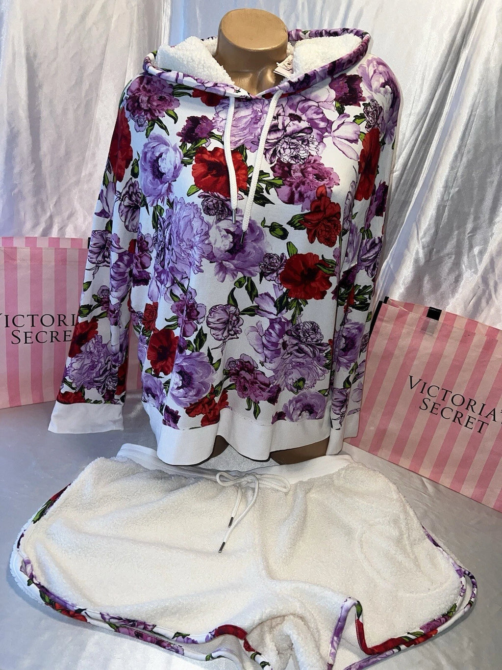 Victoria's Secret Hoodie Pajama Modal Set Fleece Trim & Shorts Floral Print XL