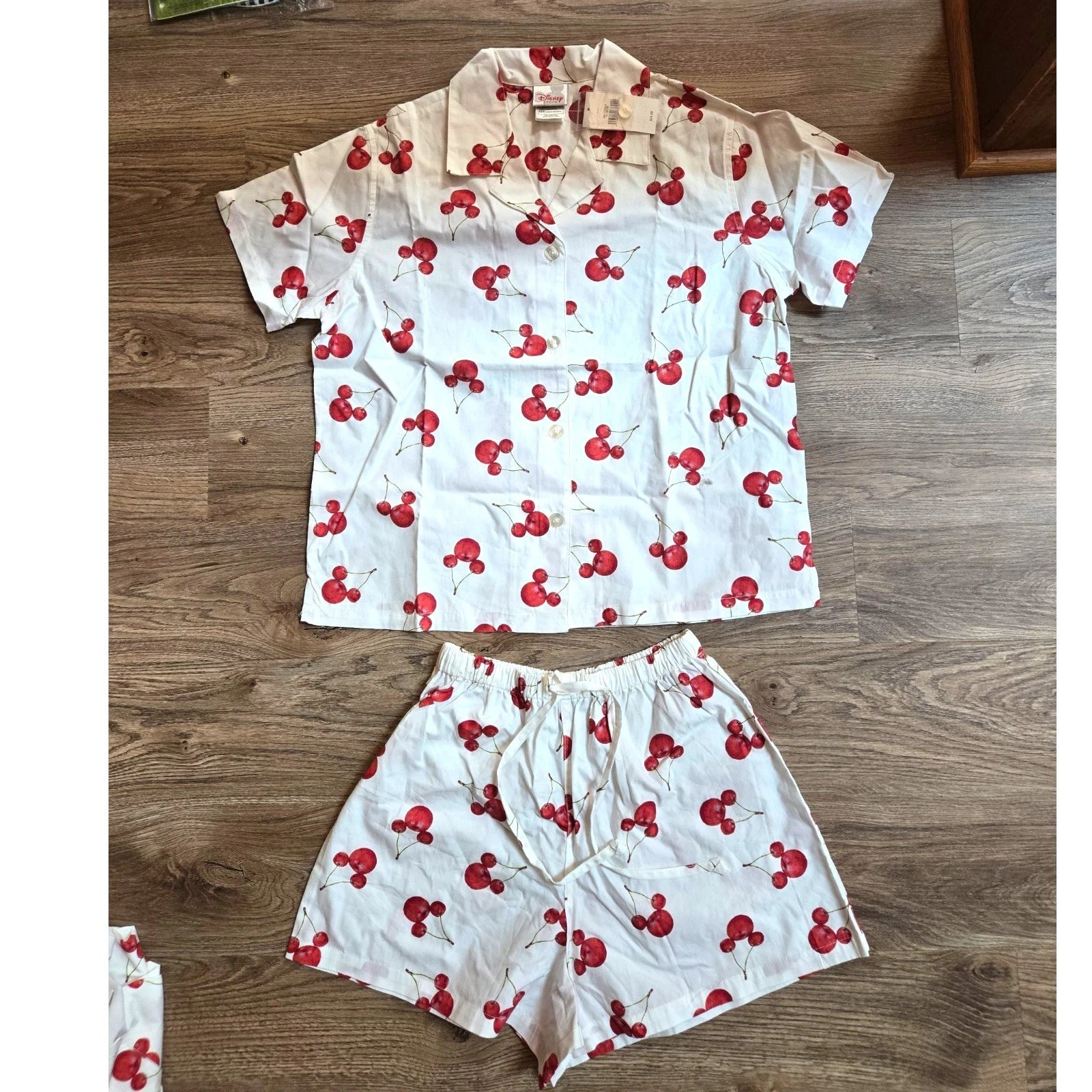 Nwt S/XS Vintage Disney Store Women's Cherry Mickey Head Pajama Set Short Cotton