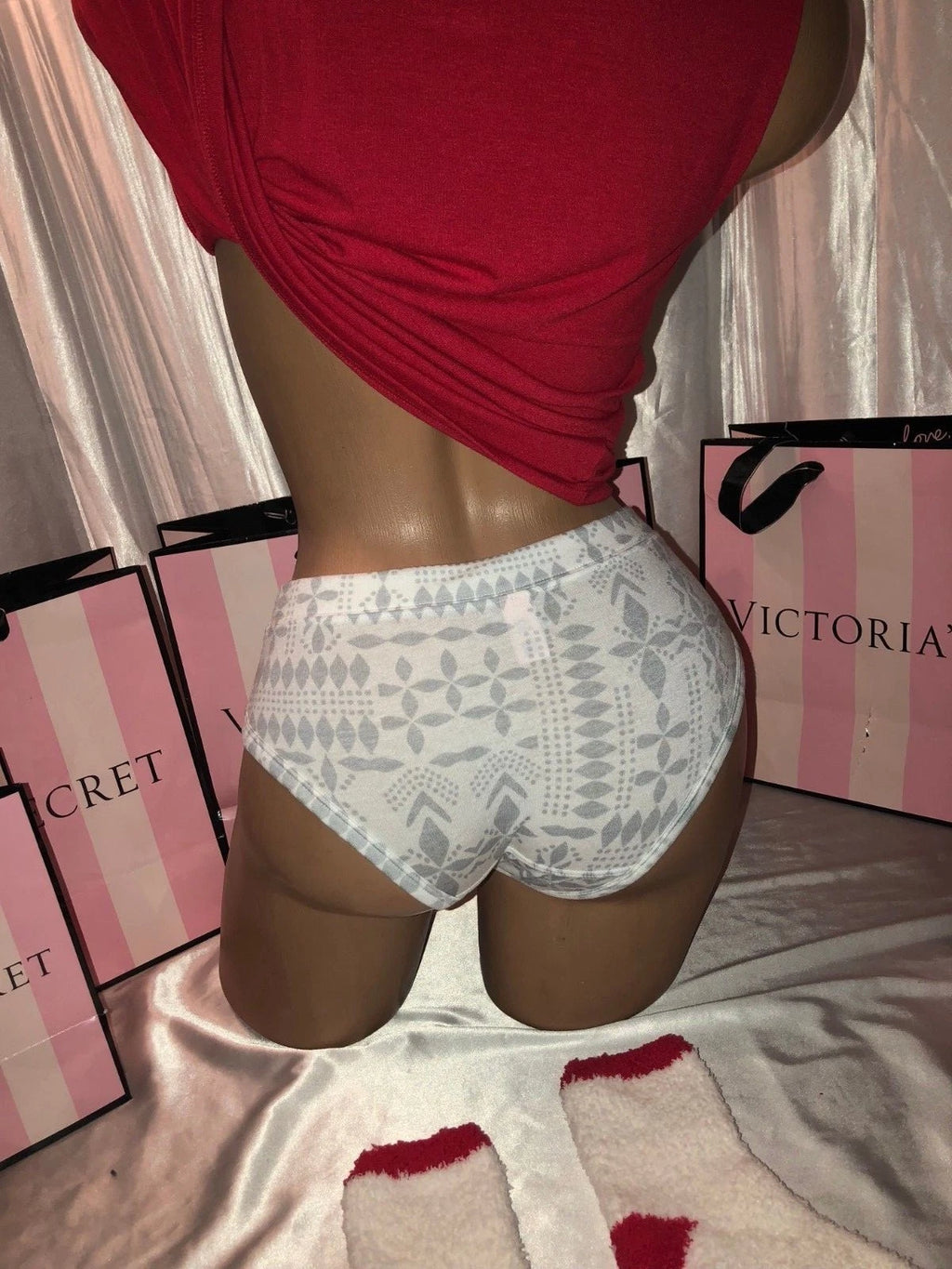 Victorias Secret Holiday Pajama Sleep Set  "Single All The Way" Medium