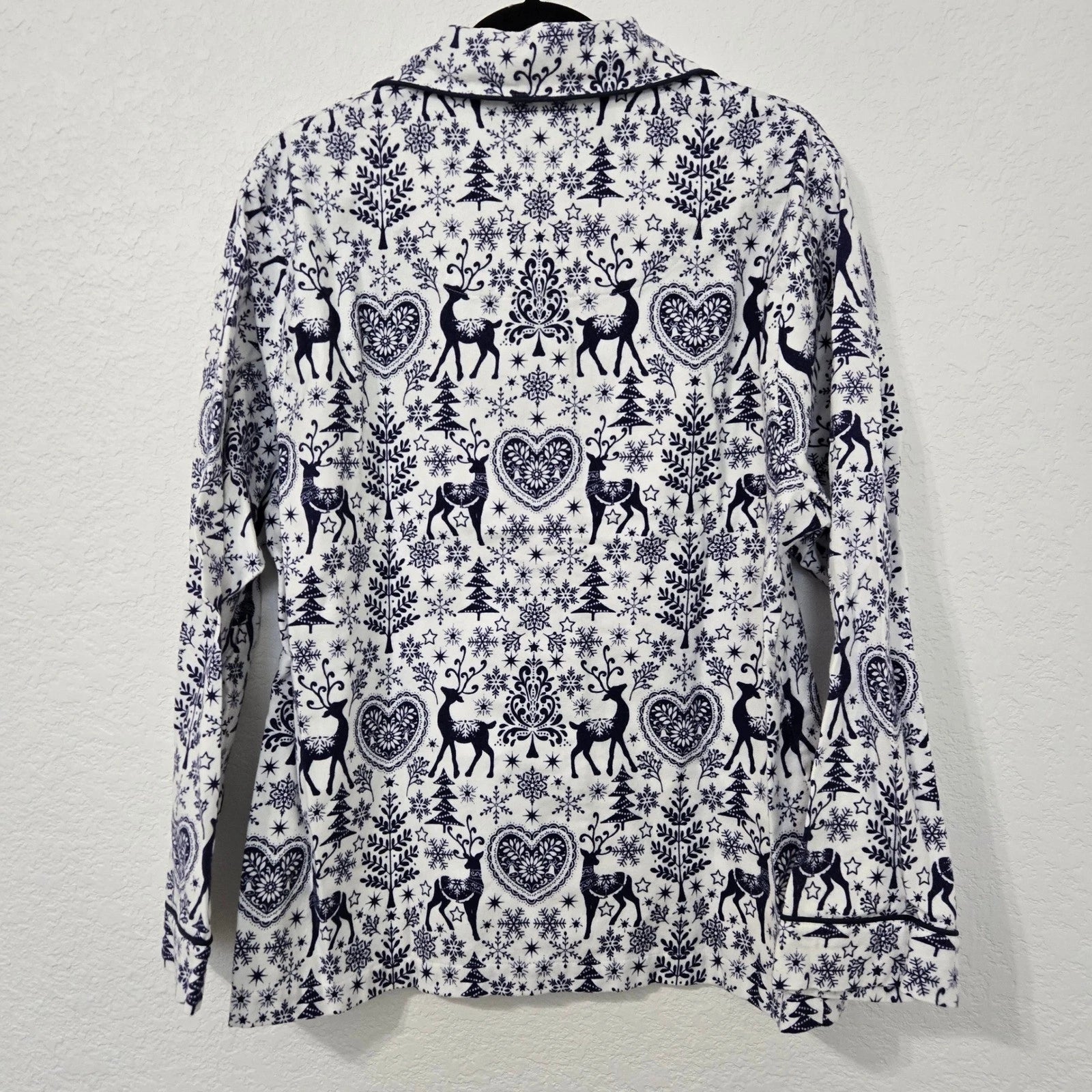 The Cats Pajamas Reindeer PJ Set Womens White Blue Holiday Christmas Loungewear