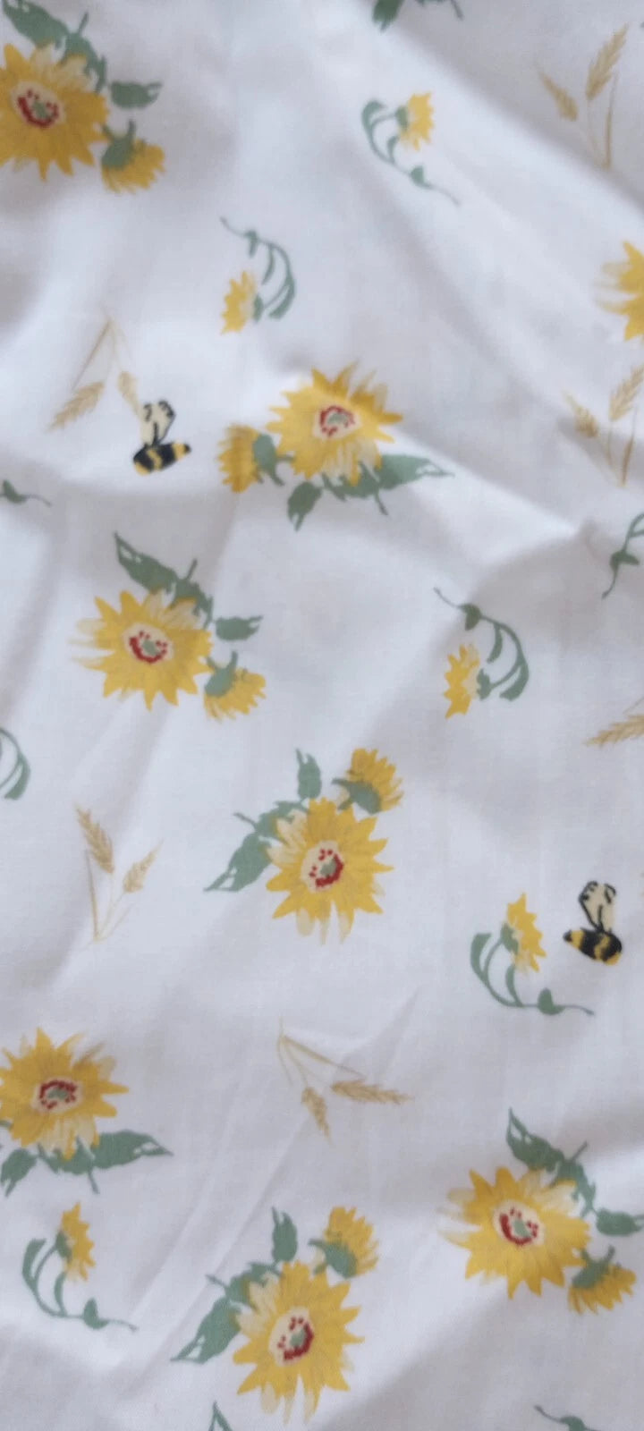 Cuddledown Short Pajama Set, Womens XL Button Top, Yellow Flower and Bee Design