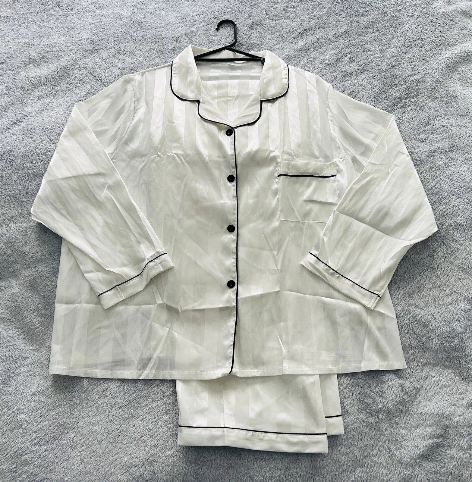 New Women’s Plus Size 5XL White Satin Pyjamas Pjs Sleepwear Set Black Trim