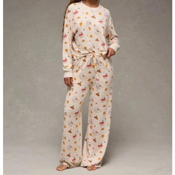 New American Eagle AE x Peanut Snoopy Plush Pajama PJ Set Size M + Socks