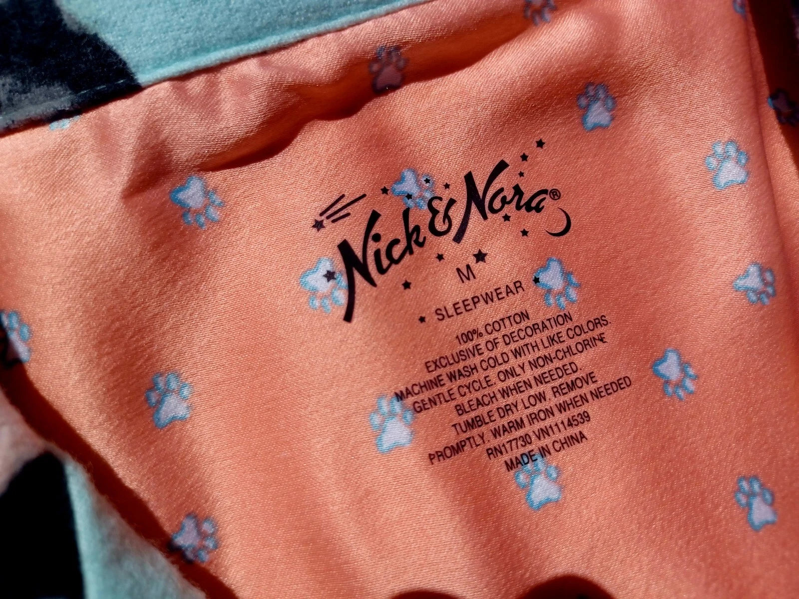 Nick&Nora Flannel Sleepwear Cotton Pajama Set Puppy Eyes Dog Print Relaxed M