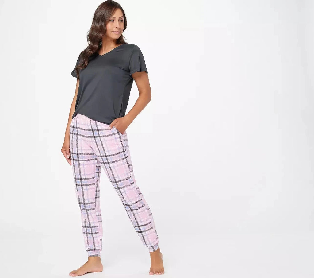 Hanes Step into Spring V-Neck Tee and Jogger Pant Set