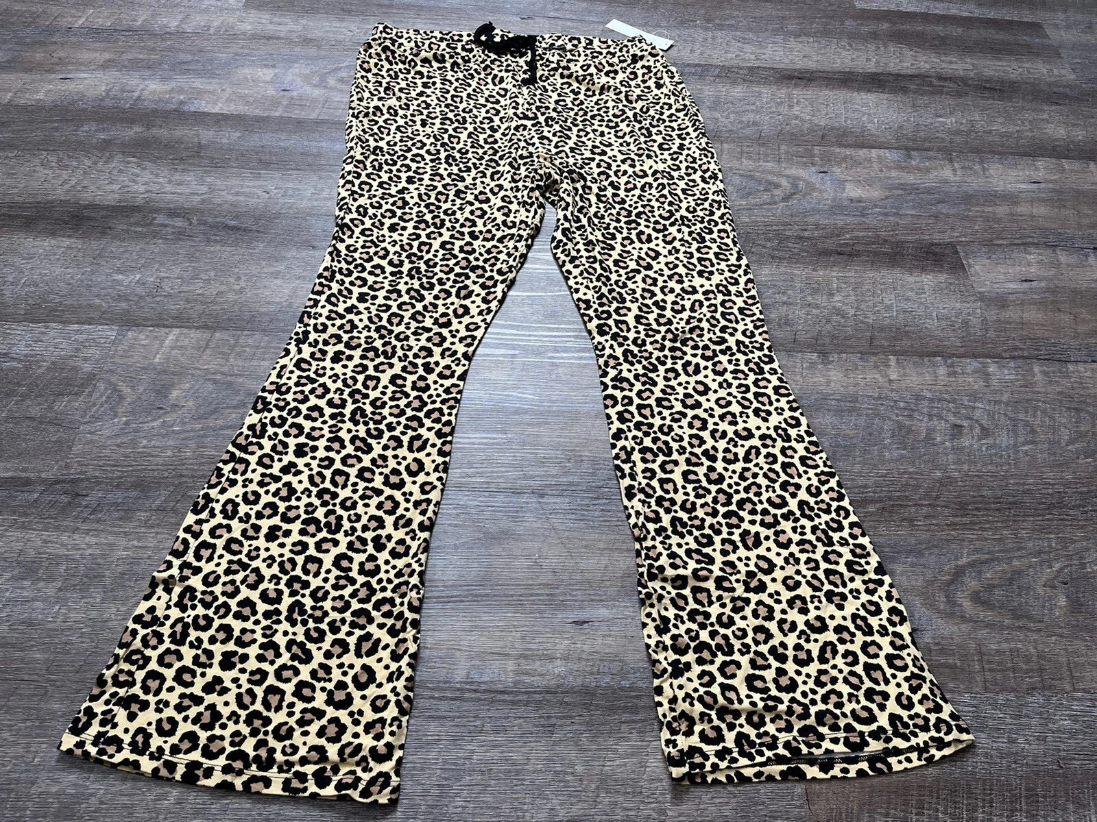 Venus Womens 2 Piece Animal Print Pajama Set Size Medium K8