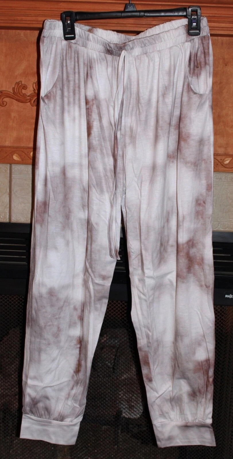 XL NWOT Women's Romantic Hut Salmon Tie Dye Jogger & LS Crew Neck Top Lounge SET