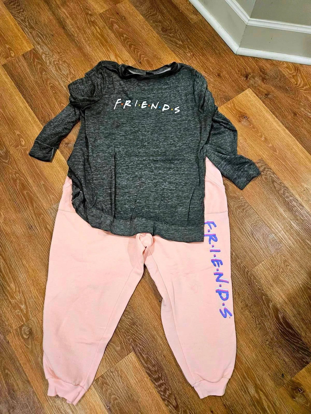 Friends Themed Women's Shirt and Sweatpants PJ Set
