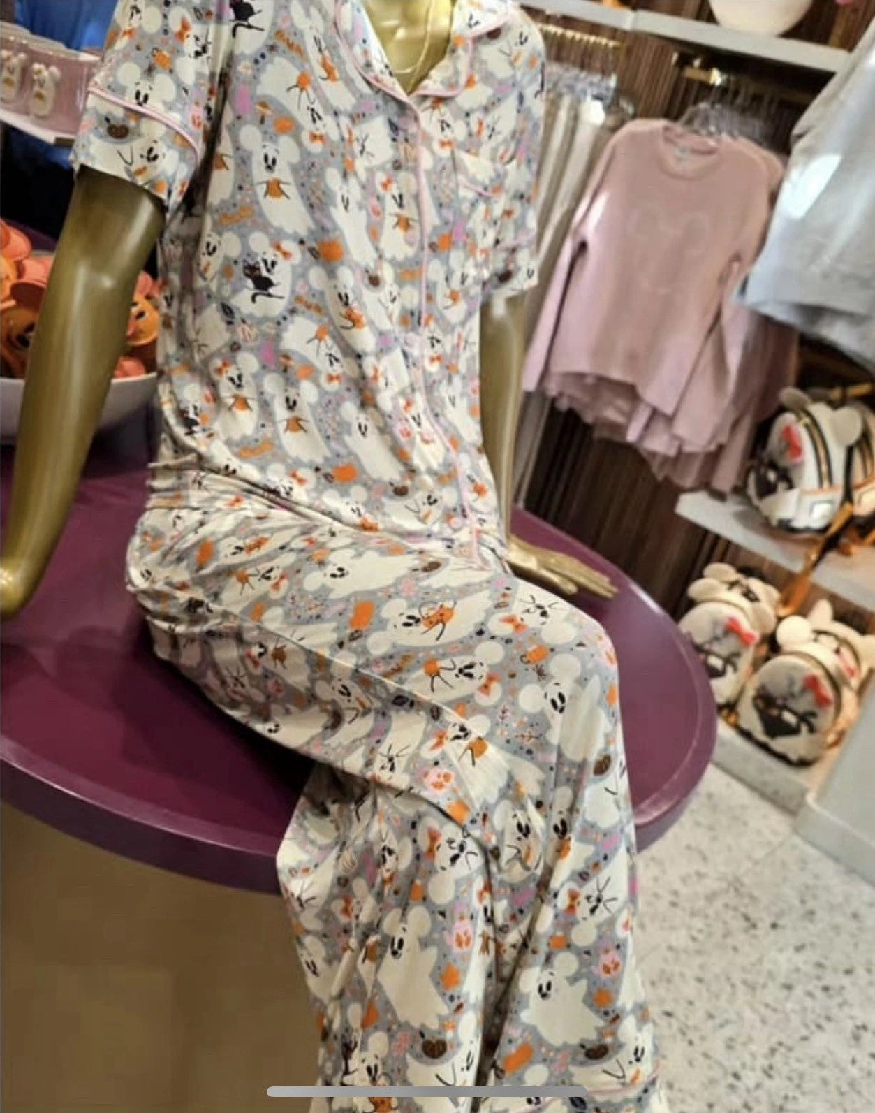 Medium - Disney Parks 2025 Halloween Mickey & Minnie Ghost Pajama Set