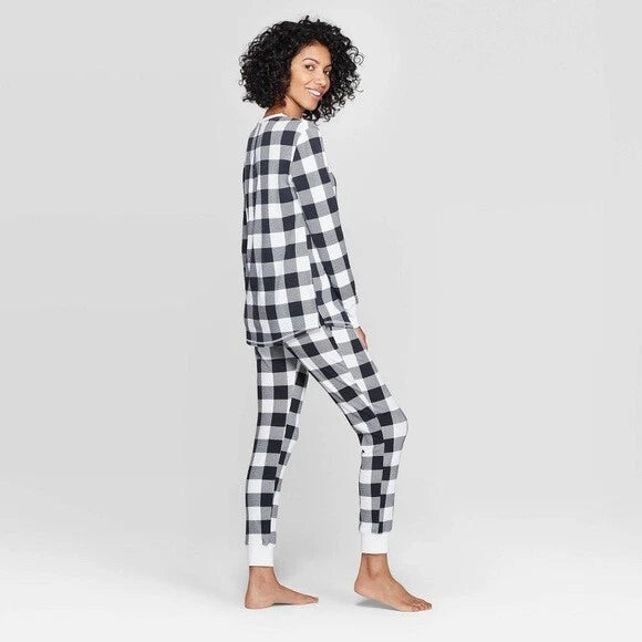 Stars Above Woman's 2-Piece Black & White Buffalo Check Thermal Pajama Set - XL