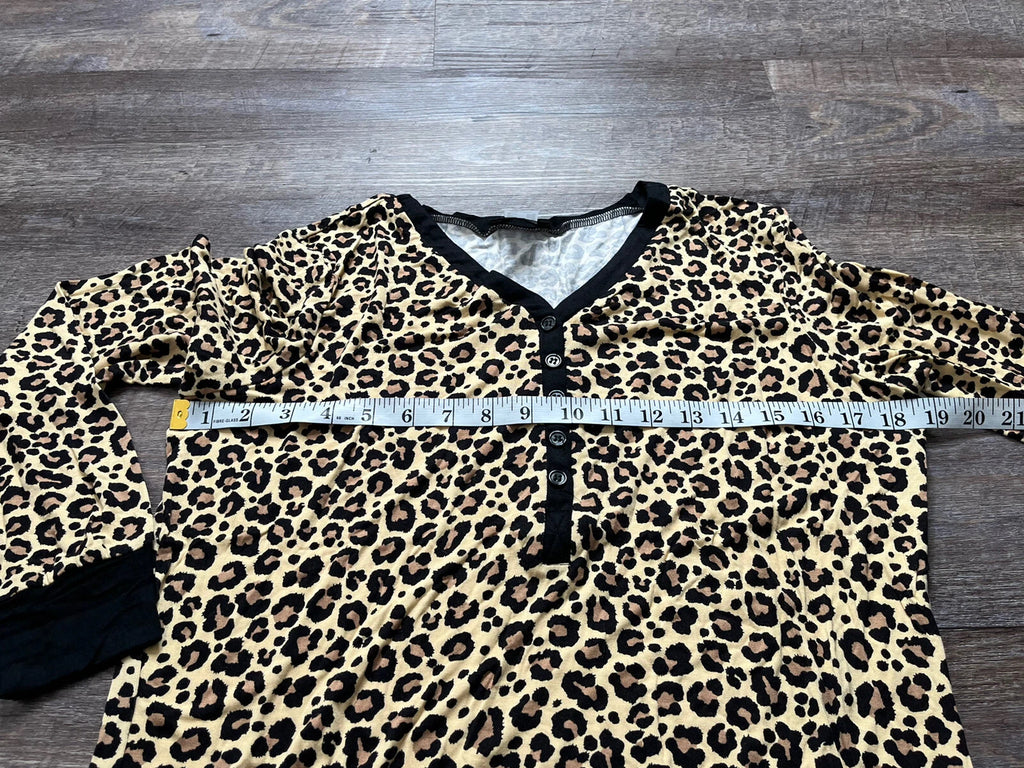 Venus Womens 2 Piece Animal Print Pajama Set Size Medium K8