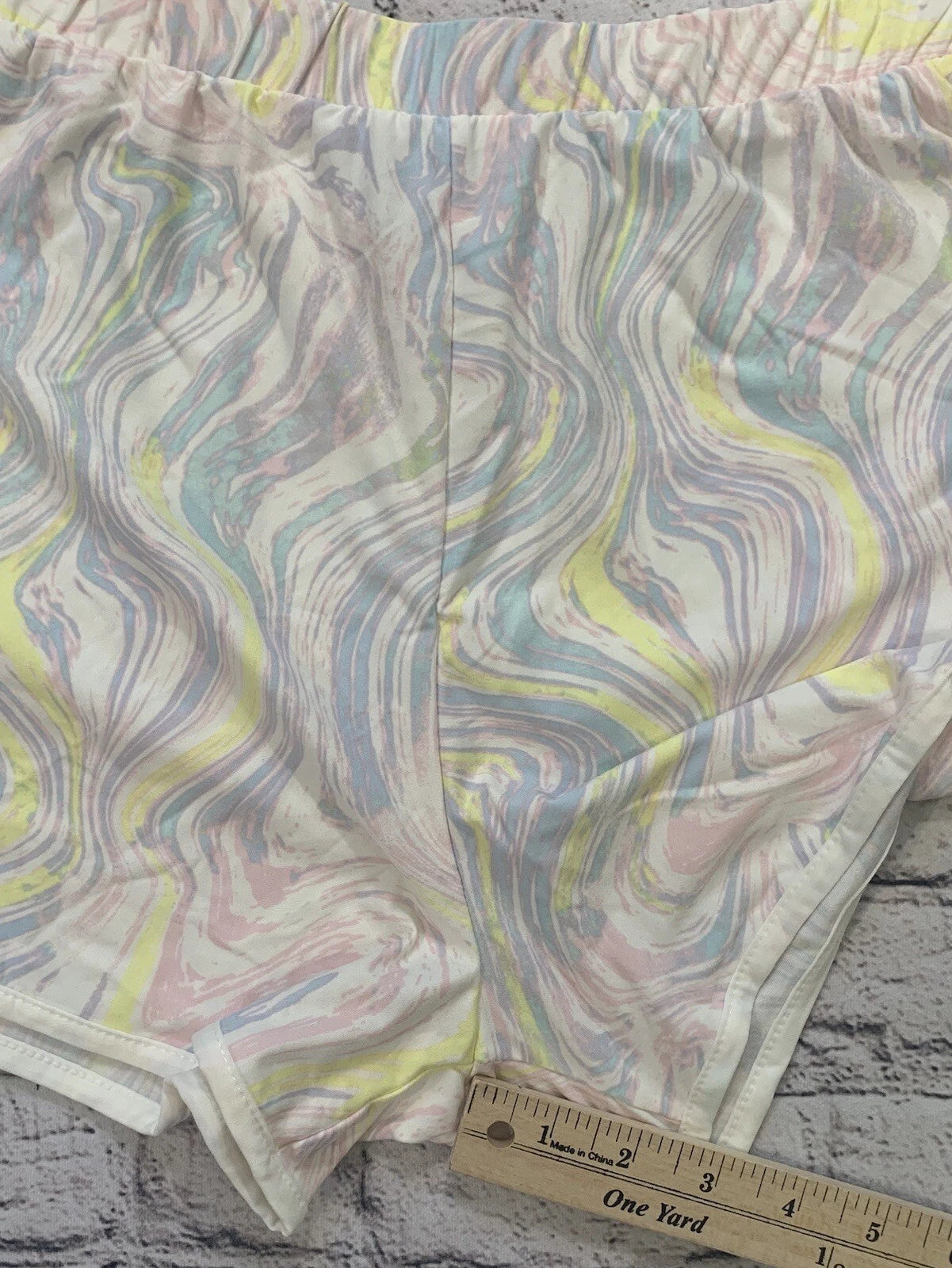 NWT Derek Heart Women’s L Marbled White 2pc Activewear/Sleepwear Pajamas Lounge