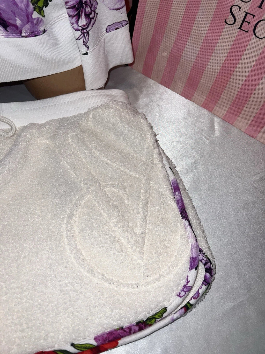 Victoria's Secret Hoodie Pajama Modal Set Fleece Trim & Shorts Floral Print XL