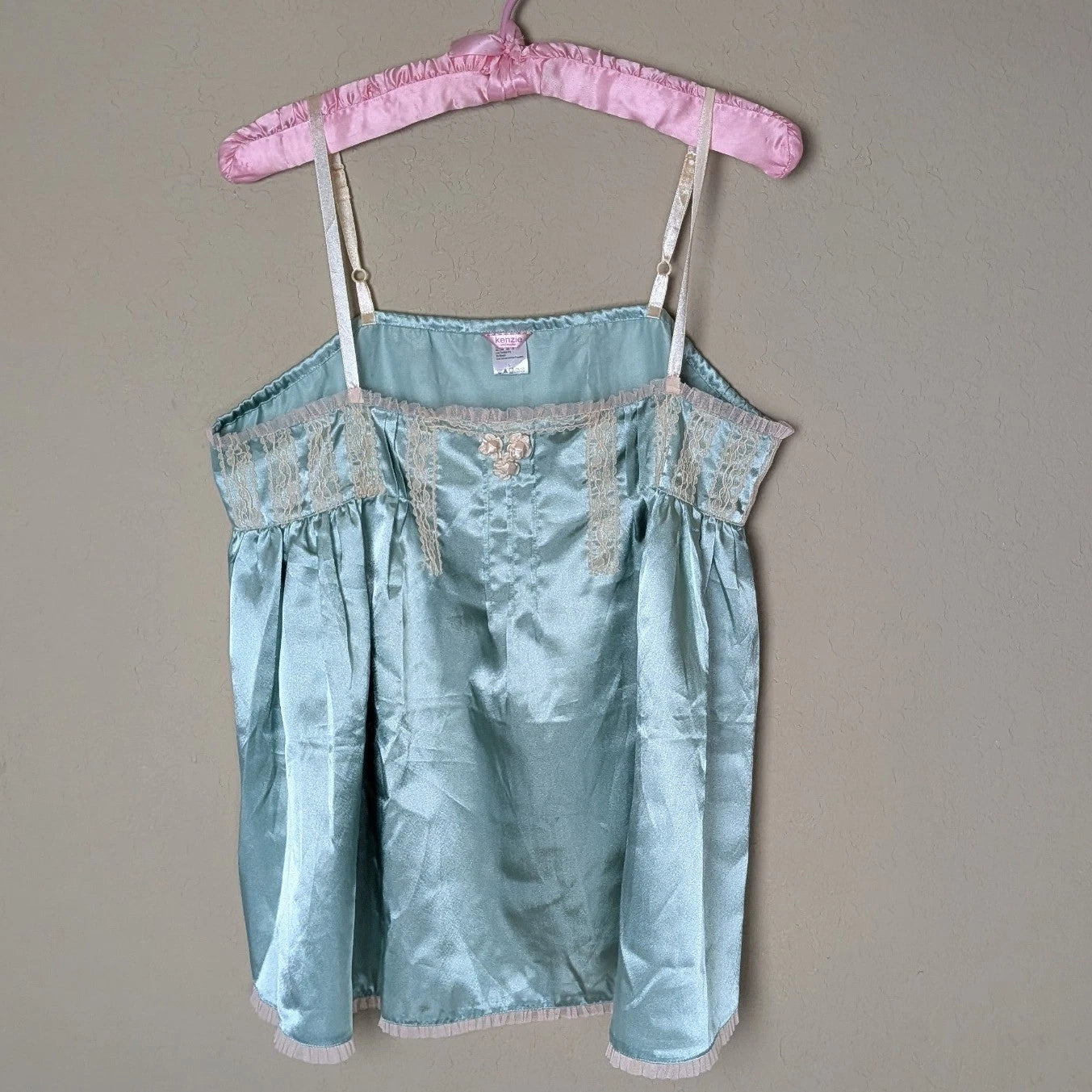Kenzie Satin Pajama Set 2 Piece Cami & Cropped Pants Mint Green Lace Trim Size L