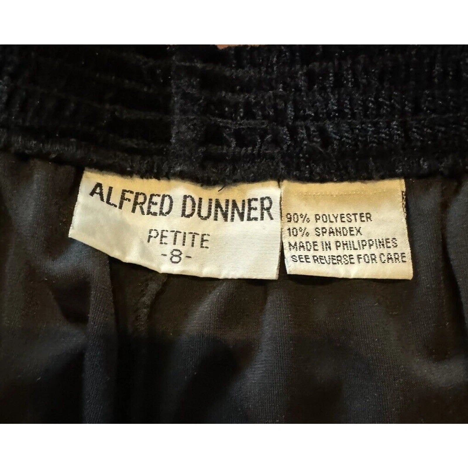Alfred Dunner Woman 8 Petite Black Velour Shirt Pants Pajama Set Elastic Waist