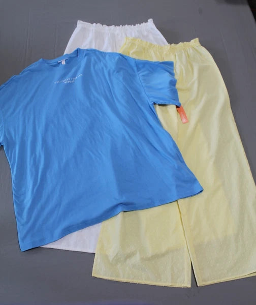 Colsie Pajamas Bundle of 3: 2Pants NWOT  1 Top New NWT Yellow White Blue Medium