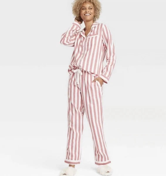 Stars Above Women's XS Pajama Set Red White Striped Perfectly Cozy Flannel New