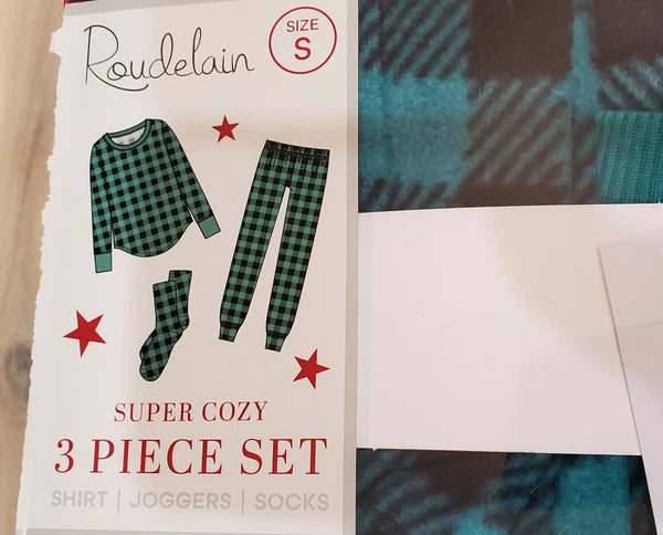 Roudelain Women's 3-Pc. Packaged Printed Pajamas & Socks Set - Porceleain Green