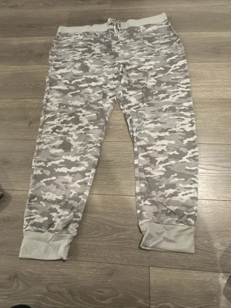 Honeydew Women's 2-Pc Super Soft Printed Soft Pajama Lounge Set  3X Camo 1612604