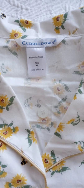 Cuddledown Short Pajama Set, Womens XL Button Top, Yellow Flower and Bee Design
