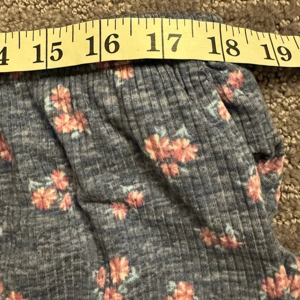 LAURA ASHLEY Pajama Set Womens 1X-Large Gray Pink Floral Short Sleeve Top/Pants