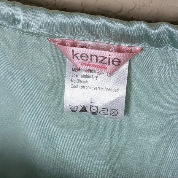 Kenzie Satin Pajama Set 2 Piece Cami & Cropped Pants Mint Green Lace Trim Size L